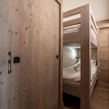 Magnifique 6 Personnes Pres Des Pistes Avec Et Parking A 1550 - Fr-1-631-207 Courchevel