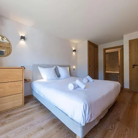 Magnifique 6 Personnes Pres Des Pistes Avec Et Parking A 1550 - Fr-1-631-207 * Courchevel