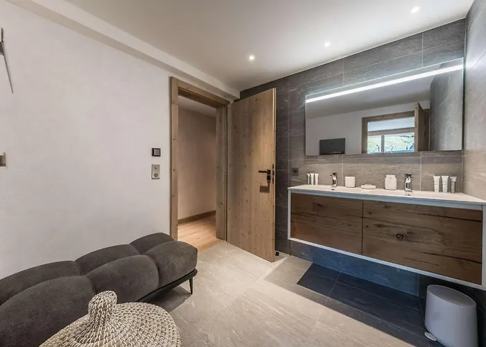 Magnifique 6 Personnes Pres Des Pistes Avec Et Parking A 1550 - Fr-1-631-207